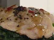 Red Snapper an jungem Blattspinat - Rezept
