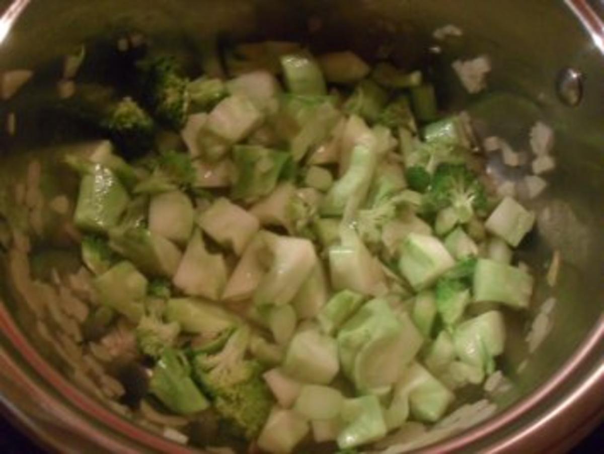 Broccolicremesuppe - Rezept - Bild Nr. 3