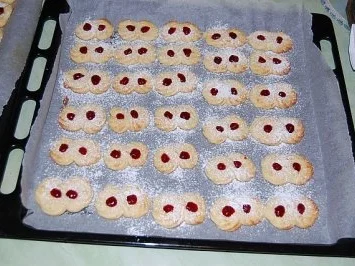 Rezept: Weihnachtsküsschen Weihnachtsküsschen - Rezept