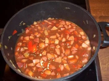 Gaby´s Wurschtguläschle Teil 2 - Rezept - Bild Nr. 4