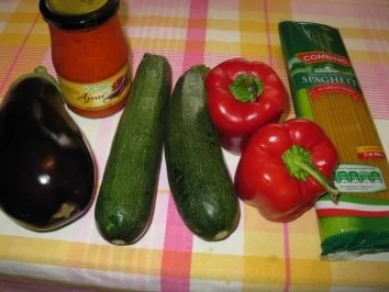 Rezept: Spaghetti con salsa vegetal - Spaghetti mit Gemüsesoße Bild Nr. 2 Spaghetti con salsa vegetal - Spaghetti mit Gemüsesoße - Rezept - Bild Nr. 2