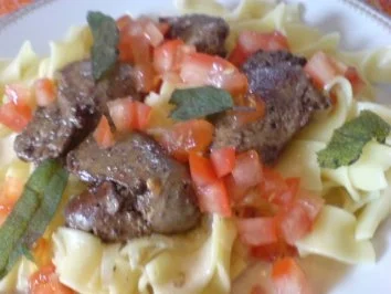 Bandnudeln in Rahmsoße mit Geflügelleber - Rezept - Bild Nr. 4