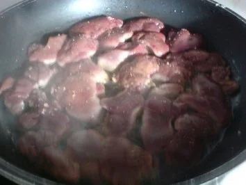 Bandnudeln in Rahmsoße mit Geflügelleber - Rezept - Bild Nr. 20