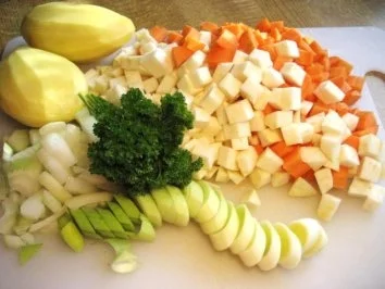 Gemüse-Eintopf mit Rindfleisch und Huhn ... - Rezept - Bild Nr. 3