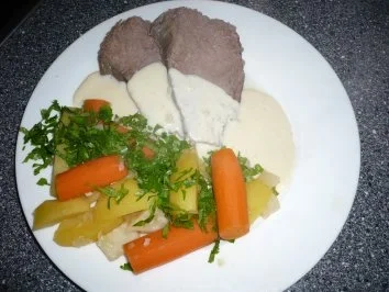 Tafelspitz mit Meerrettichsauce - Rezept