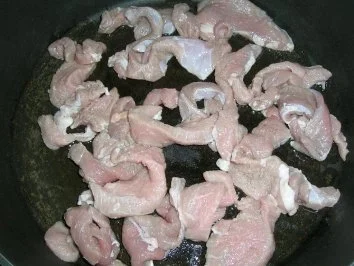 Kalbsgeschnetzeltes mit Champignons und selbstgemachten Rösti - Rezept - Bild Nr. 2