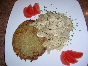 Kalbsgeschnetzeltes mit Champignons und selbstgemachten Rösti - Rezept - Bild Nr. 6