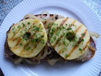 Rezept: Apfel-Leberwurst-Snack Bild Nr. 9 Apfel-Leberwurst-Snack - Rezept - Bild Nr. 9