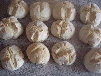 Brot und Brötchen: Blitz - Semmeln - Rezept - Bild Nr. 2