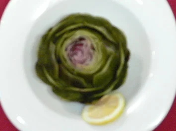 Artischocken mit drei Soßen - Rezept