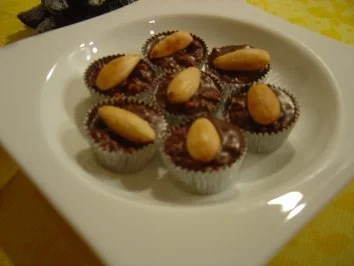 Mandelpralinen... einfach und schnell gemacht - Rezept - Bild Nr. 2