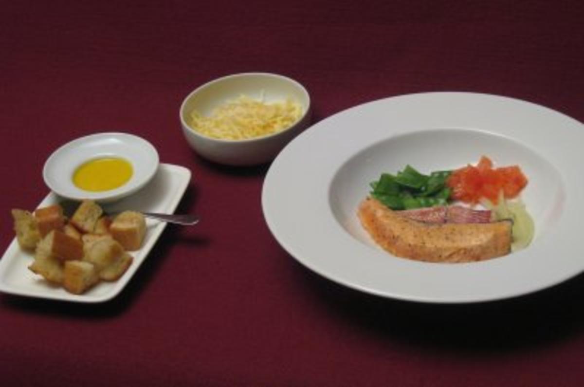 Edelfischsuppe mit Rouille, geriebenem Gruyere und Knoblauch-Croutons - Rezept