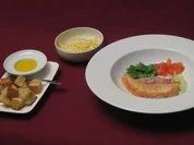 Edelfischsuppe mit Rouille, geriebenem Gruyere und Knoblauch-Croutons - Rezept