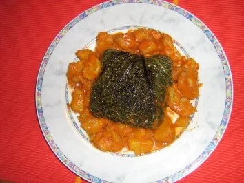 Rezept: Wirsingpäckchen mit Kartöffelchen aus einem Topf Wirsingpäckchen mit Kartöffelchen aus einem Topf - Rezept