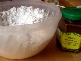 Adventliche Macarons - Rezept - Bild Nr. 4