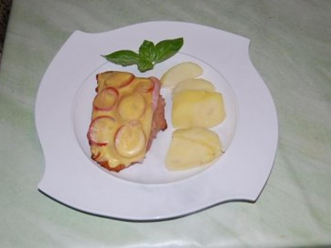 Putenschnitzel mit Schinken Tomaten und Käse überbacken - einfach - 489 ...