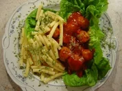 Rezept: Zigeuner-Hack-Bällchen im Salatbett... einfach und schnell... Zigeuner-Hack-Bällchen im Salatbett... einfach und schnell... - Rezept