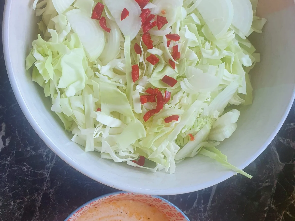 Rezept: Serbischer Krautsalat Bild Nr. 2 Serbischer Krautsalat - Rezept - Bild Nr. 2