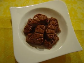 Rezept: Edle Nusspralinen... kinderleicht herzustellen... Bild Nr. 2 Edle Nusspralinen... kinderleicht herzustellen... - Rezept - Bild Nr. 2