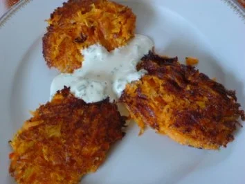 Rezept: Gemüsebratlinge mit Schnittlauchdip Bild Nr. 2 Gemüsebratlinge mit Schnittlauchdip - Rezept - Bild Nr. 2