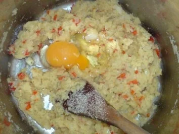 Rezept: Gemüsebratlinge mit Schnittlauchdip Bild Nr. 10 Gemüsebratlinge mit Schnittlauchdip - Rezept - Bild Nr. 10