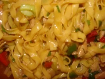 Rezept: Nudeln - Asia Nudelsalat - Bild Nr. 2 Nudeln - Asia Nudelsalat - - Rezept - Bild Nr. 2