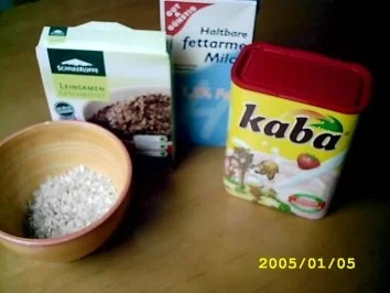 Rezept: Blitz-Haferbei Erdbeere Bild Nr. 2 Blitz-Haferbei Erdbeere - Rezept - Bild Nr. 2