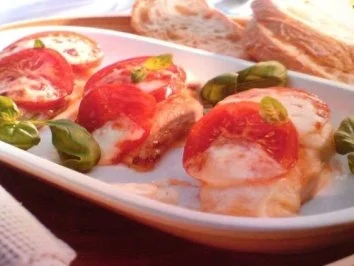Hähnchenbrust mit Mozzarella - Rezept
