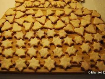 Rezept: Mandel-Eierlikör Plätzchen Bild Nr. 3 Mandel-Eierlikör Plätzchen - Rezept - Bild Nr. 3