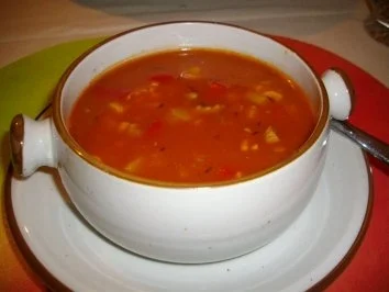 Schwiegermamas Gulaschsuppe - Rezept