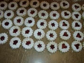 Spitzbuben - Rezept - Bild Nr. 2