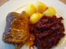 Rinderrouladen mit würziger Füllung und Sherrysauce - Rezept