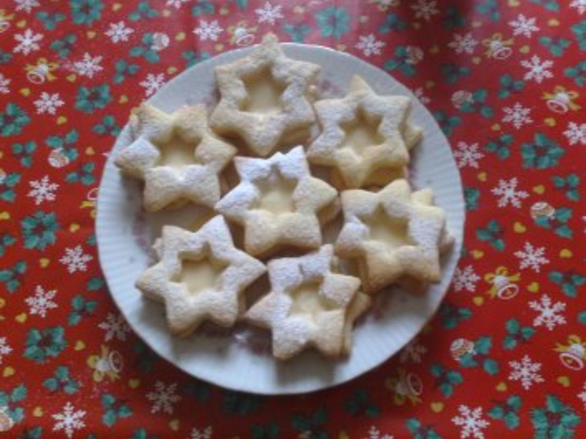 Gefüllte Eierlikör-Sterne - Rezept mit Bild - kochbar.de