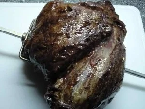 Rezept: Gegrillte Lammkeule mit Serranoschinkenböhnchen Bild Nr. 4 Gegrillte Lammkeule mit Serranoschinkenböhnchen - Rezept - Bild Nr. 4