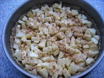 Rezept: Apfel-Käse-Kuchen, vegan Bild Nr. 4 Apfel-Käse-Kuchen, vegan - Rezept - Bild Nr. 4