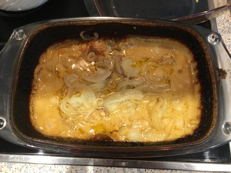 Schnitzeltopf mit Zwiebelsuppe Rezepte kochbar.de