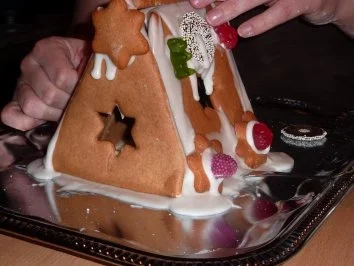 Rezept: Weihnachten: Hexenhäuschen Bild Nr. 5 Weihnachten: Hexenhäuschen - Rezept - Bild Nr. 5