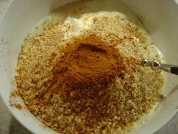 Rezept: Winter-Quarkspeise mit Haselnüssen... Bild Nr. 2 Winter-Quarkspeise mit Haselnüssen... - Rezept - Bild Nr. 2