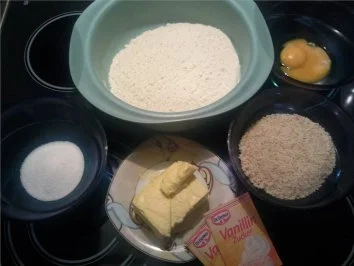 Rezept: ** Weihnachtsbäckerei ** Vanillekipferl Bild Nr. 2 ** Weihnachtsbäckerei ** Vanillekipferl - Rezept - Bild Nr. 2