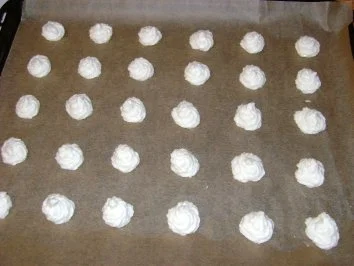 Kokosbusserl - Rezept - Bild Nr. 2