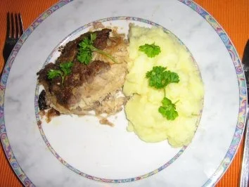 Hackbraten mit Sauerkrautfüllung - Rezept