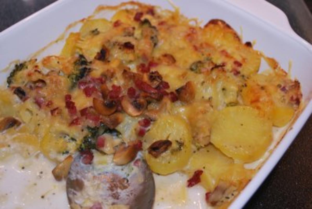 Kartoffel-Broccoli-Auflauf - Rezept mit Bild - kochbar.de