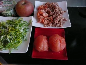 VORSPEISE/FISCH :Lauchrollen mit Nordseekrabben - Rezept - Bild Nr. 2