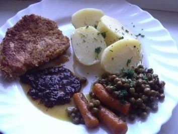 Rezept: Zwiebelschnitzel mit Mischgemüse Zwiebelschnitzel mit Mischgemüse - Rezept
