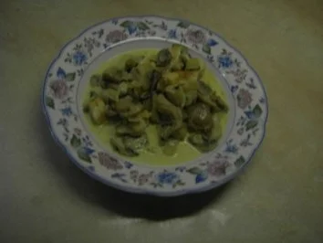 Fleisch - Hähnchengeschnetzeltes mit Pilzen - Rezept - Bild Nr. 4