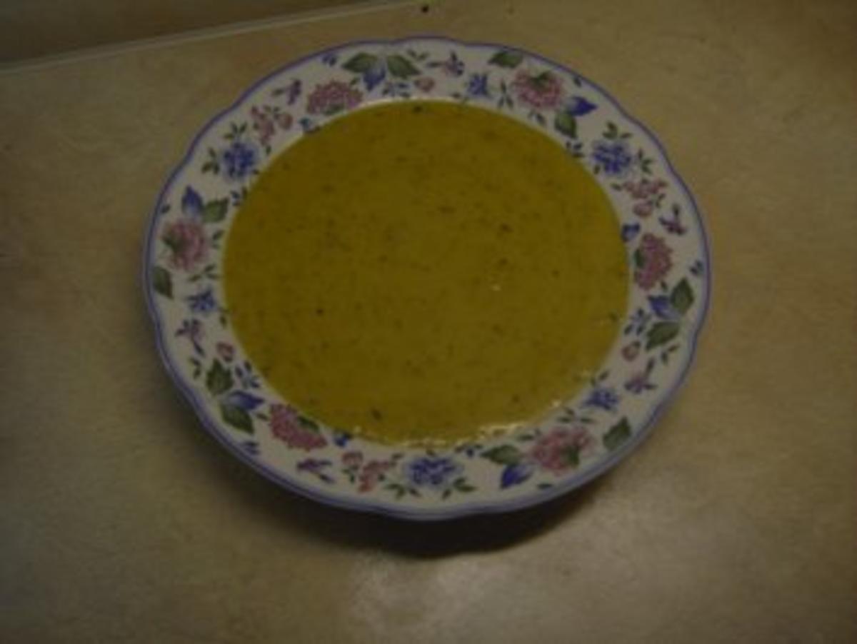 Suppen - Feurige Lauchsuppe mit Eismeerkrabben - Rezept - Bild Nr. 4