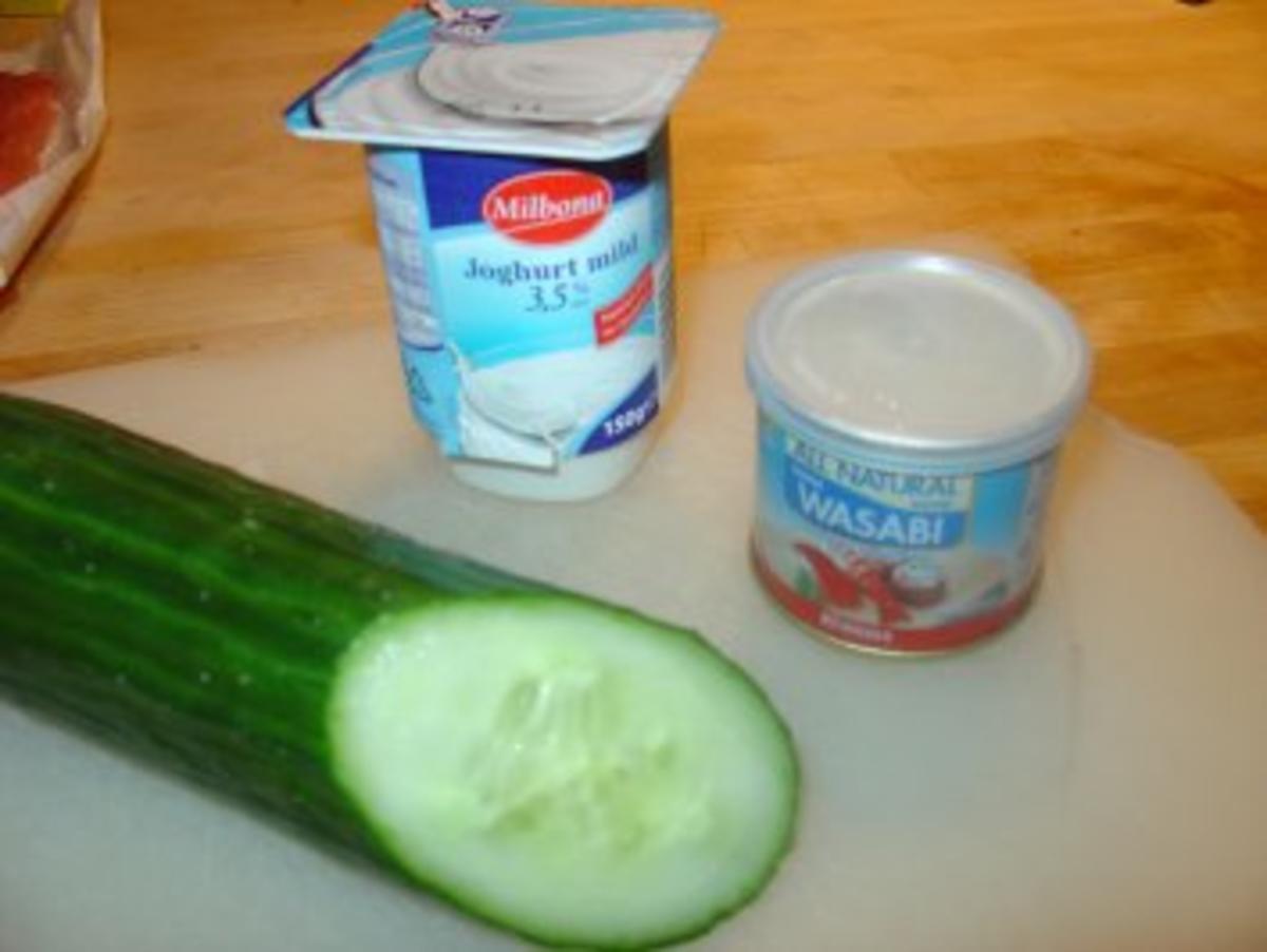 Gurkensalat mit Wasabi-Joghurt-Dressing - Rezept - Bild Nr. 2