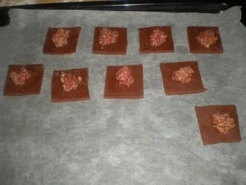 PLÄTZCHEN- "Plätzchen 5- Bischhoffs- Mützchen" - Rezept