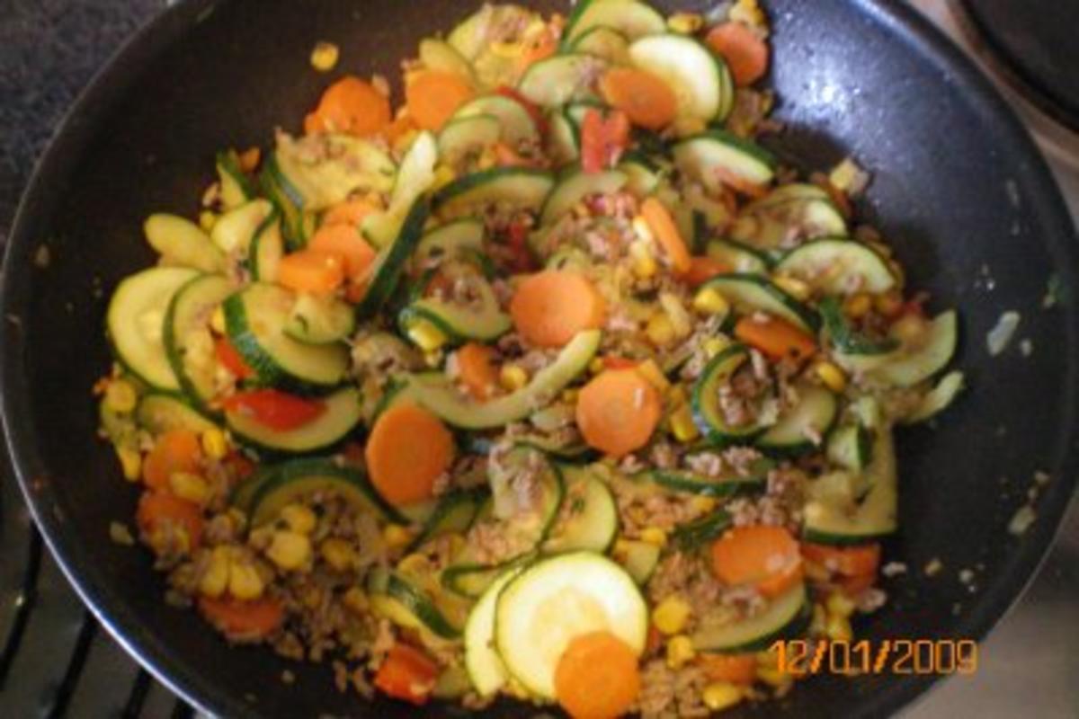 Gemüse-Pfanne(leicht und lecker) - Rezept