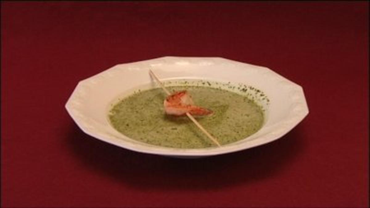 Rucola-Creme-Suppe mit Scampi (Juliette Schoppmann) - Rezept